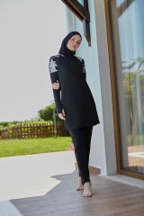 Kolları Parmak Geçmeli Omuzları Çiçek Desenli Spor Tesettür Mayo  Siyah Beyaz -  Mayou L